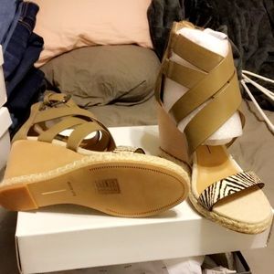 8.5 Dolce Vita sandal wedge